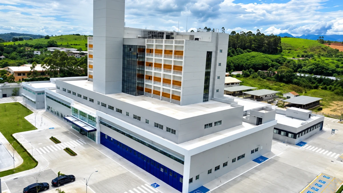 Música ajuda a humanizar internação de pacientes de Saúde Mental em hospital de Cruzeiro