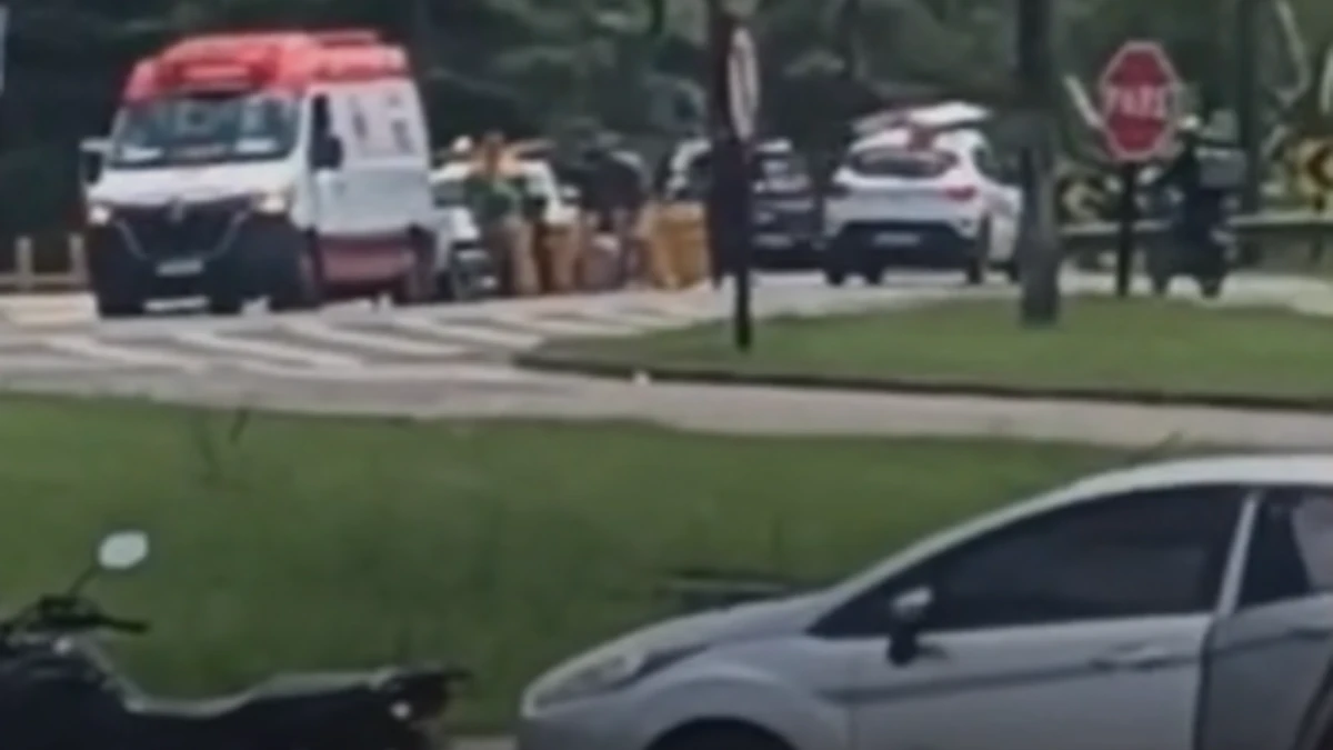 Colisão entre carro e moto mobiliza socorro na região do Getuba