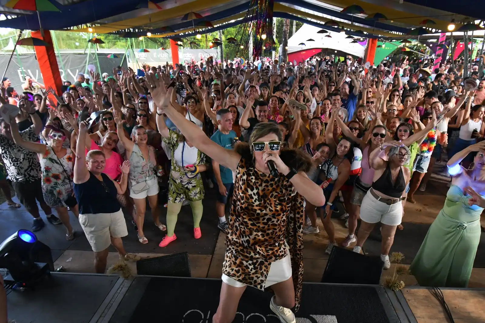Carnaval do Clube Santa Rita bate recorde de público e consolida festa como uma das mais tradicionais da região