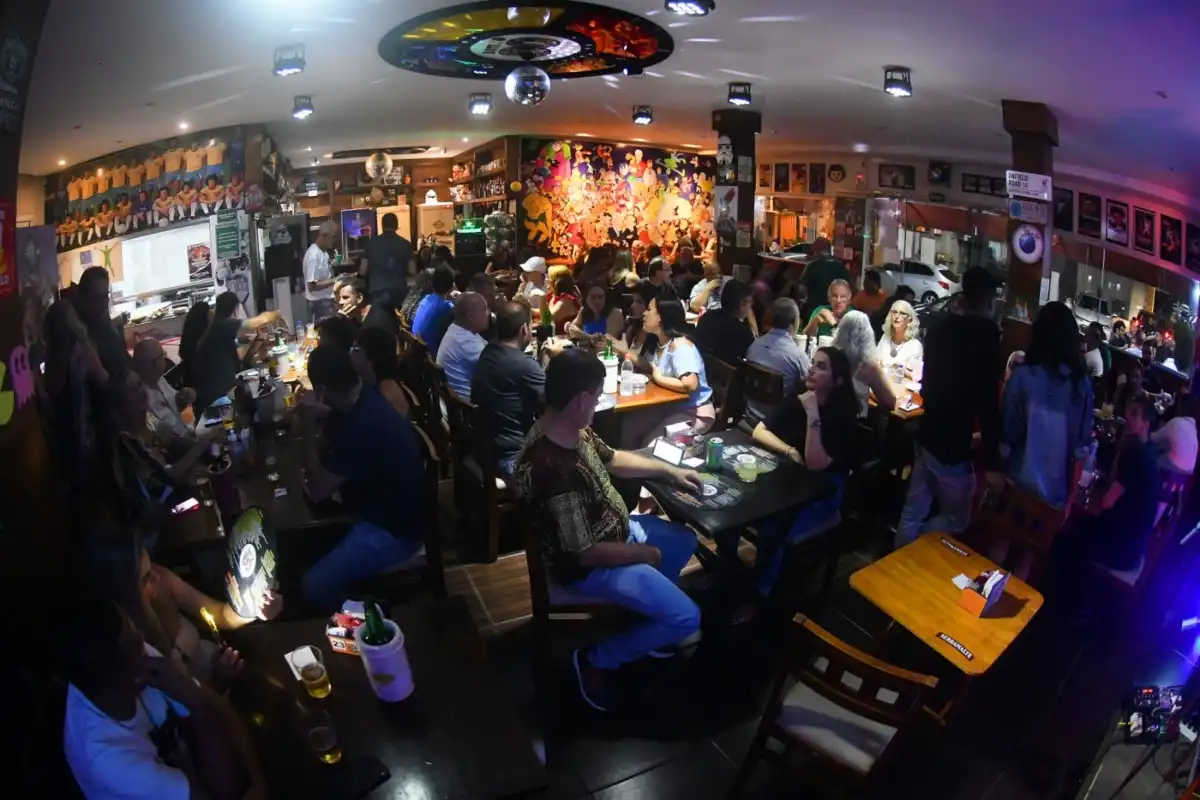 BOTECO 80 faz SHOW com RODRIGO BORGES e IAN GUEDES-2 maio