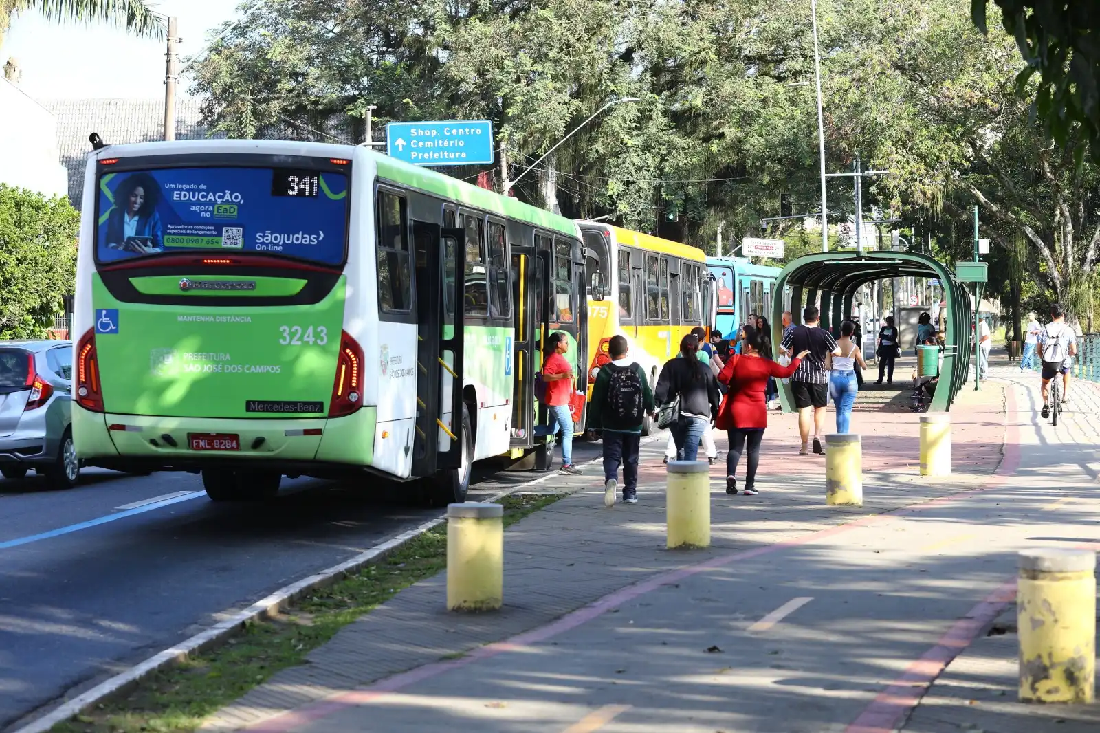 Homem é preso em flagrante por assediar adolescente em um ônibus do transporte público de São José dos Campos