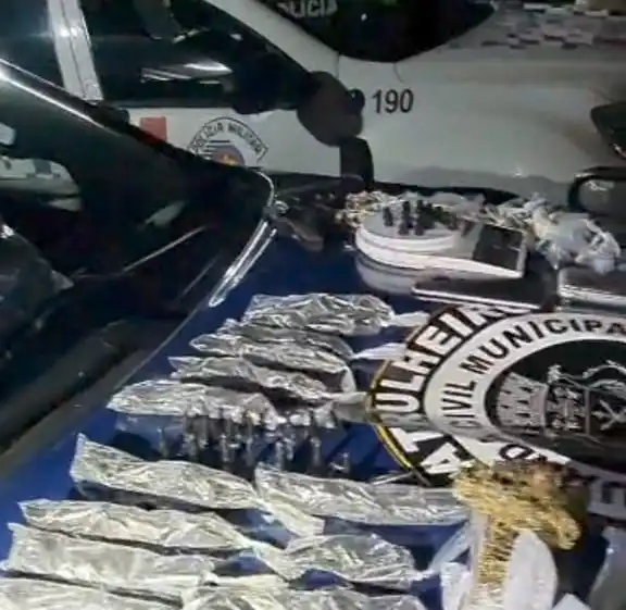 Guarda Civil de Caraguá prende homem com mais de 1,5 mil porções de drogas