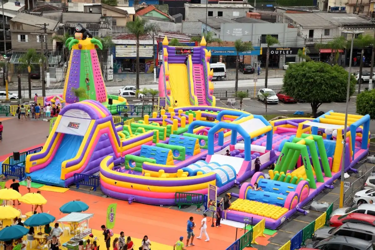 Maior parque de infláveis da América Latina chega a São José