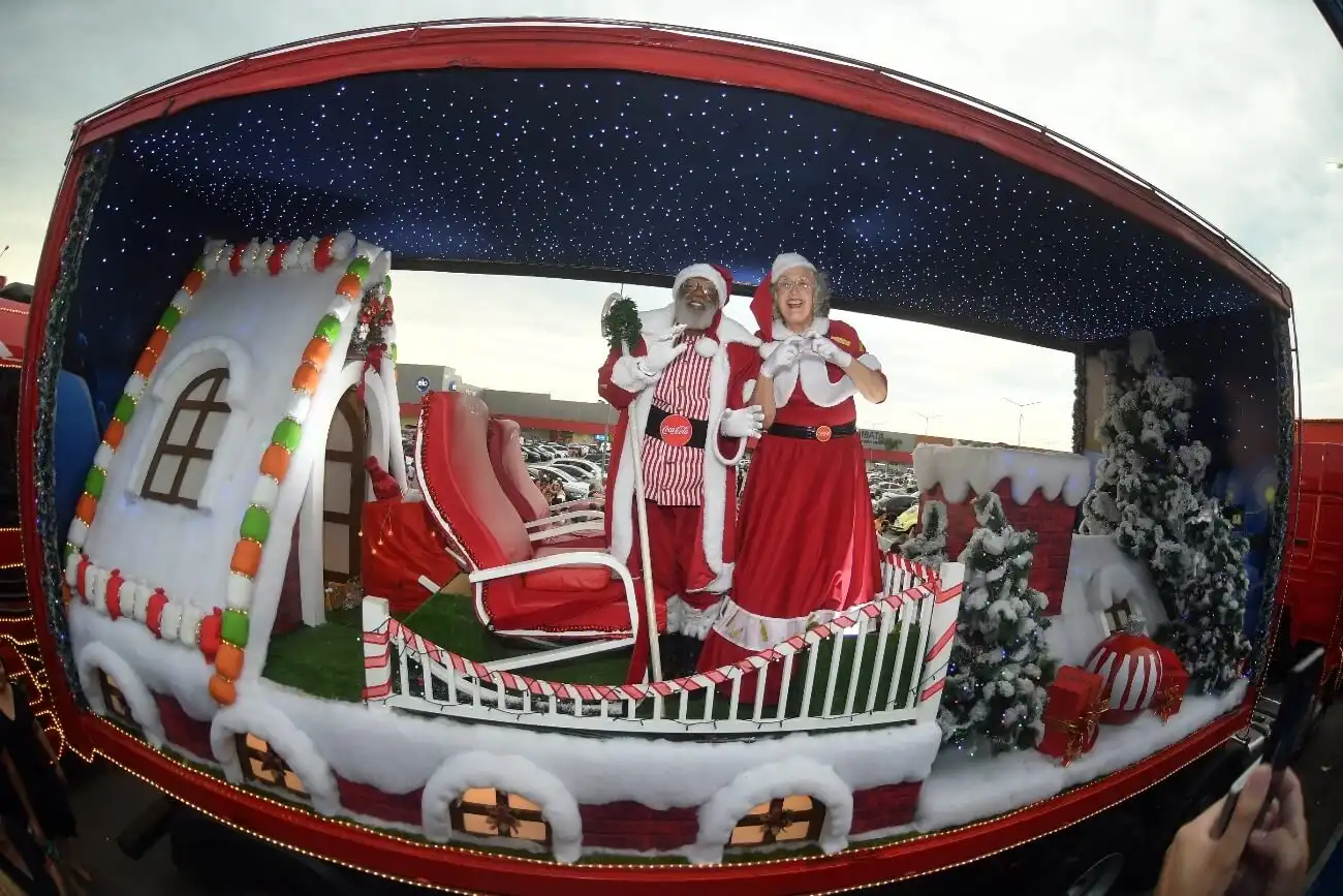 Shopping Jardim Oriente recebe mais uma Caravana de Natal da Coca Cola