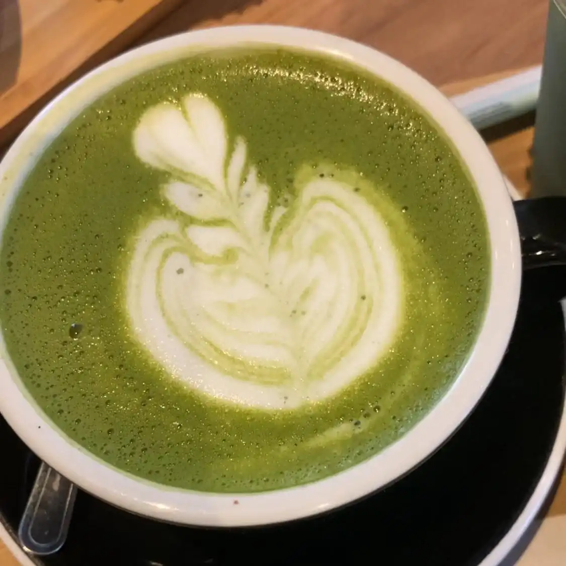 Aprenda a preparar o Matcha Latte, chá verde tradicional do Japão