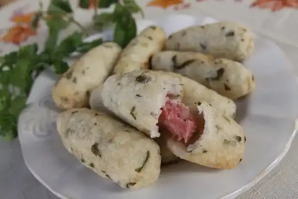Feira do bolinho caipira de Jacareí começa nesta sexta (28)