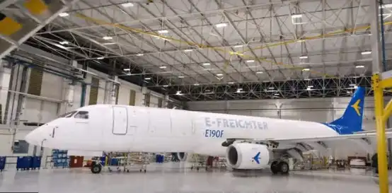 Avião da Embraer será atração na maior feira internacional de aviação