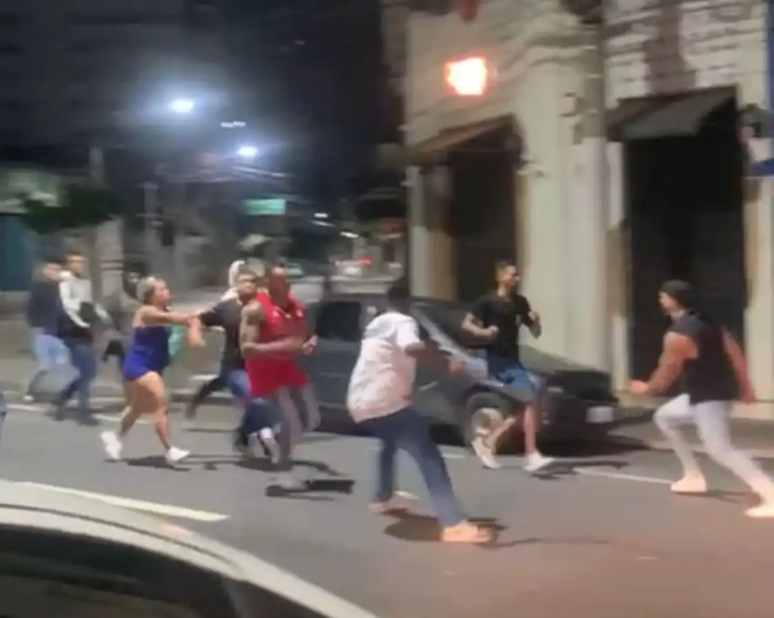 Fim de balada acaba em pancadaria no centro de São José dos Campos