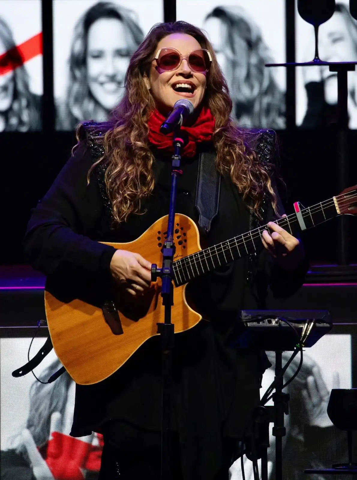 Ana Carolina fará show em São José dos Campos em dezembro