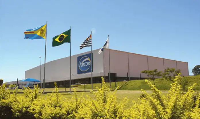 Fábrica de chocolate abre seleção para contratar 270 funcionários