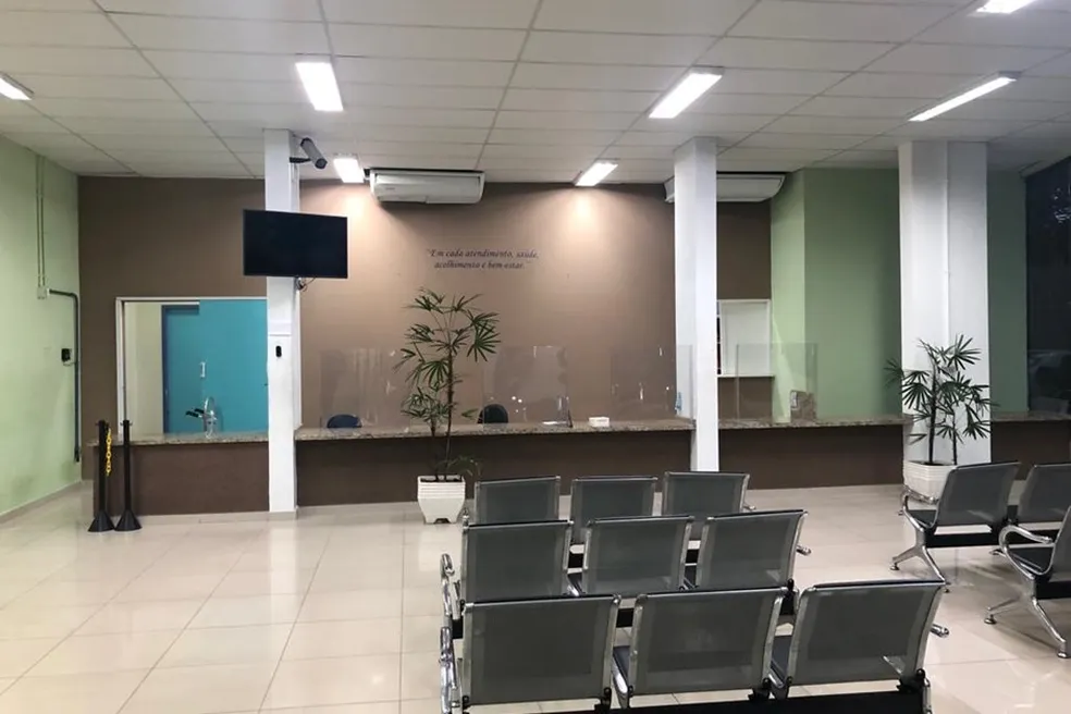 Farmácia Central de São José passa a atender em novo endereço