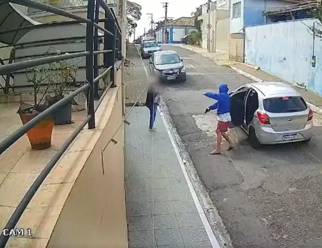 Dupla finge ser motorista de aplicativo para assaltar idosa em Taubaté