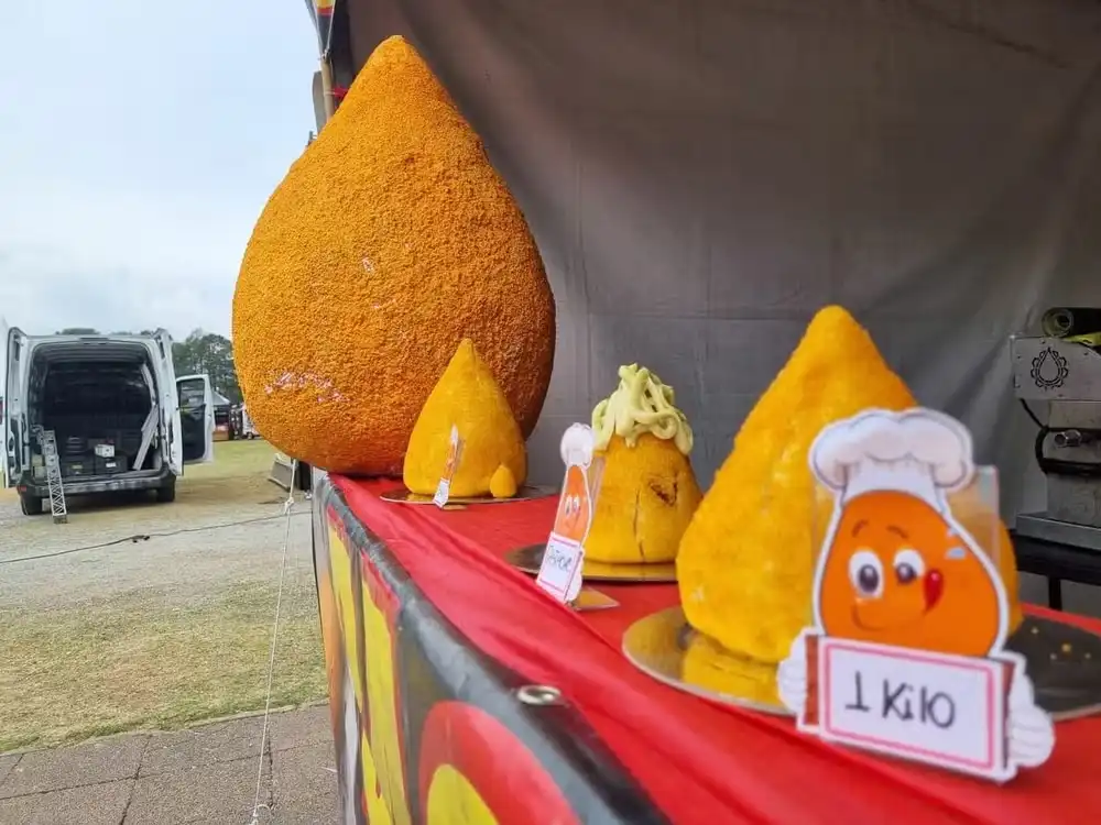 Festival de Comidas Gigantes chega em Atibaia com coxinha de 118 kg