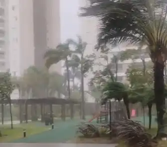 Chuva forte atinge São José dos Campos na tarde deste domingo (1°)