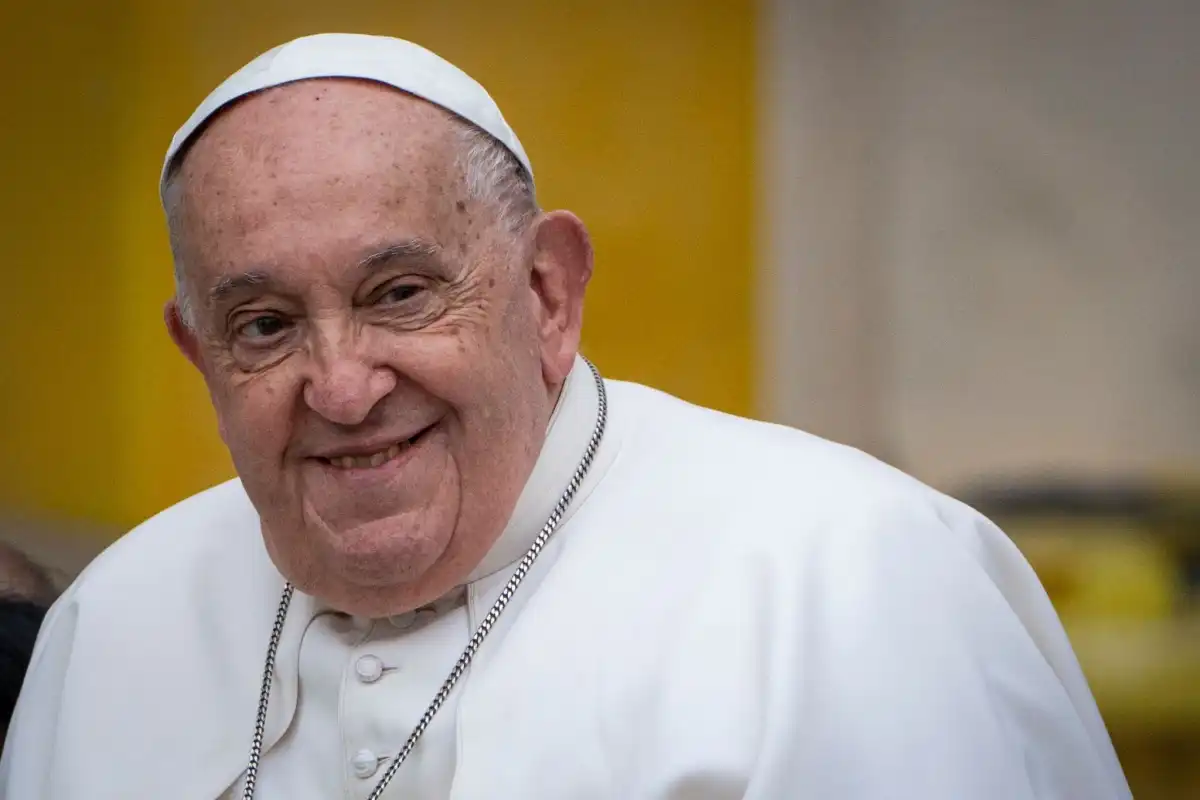 Papa Francisco morreu de AVC e insuficiência cardíaca, informou o Vaticano
