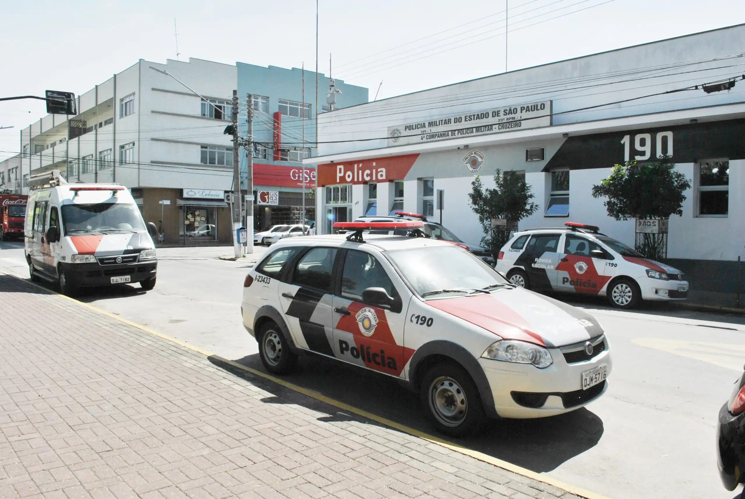 Polícia captura detento de "saidinha" em flagrante de roubo