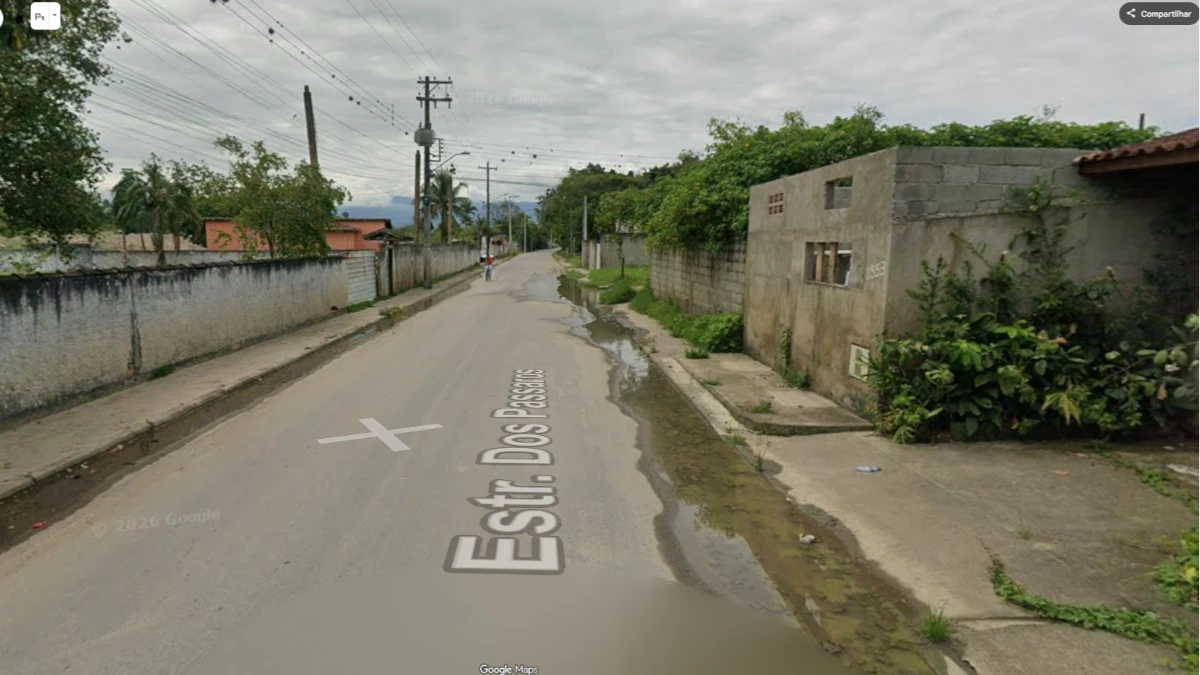 Jovem de 23 anos fica ferida após levar tiro ao sair de adega