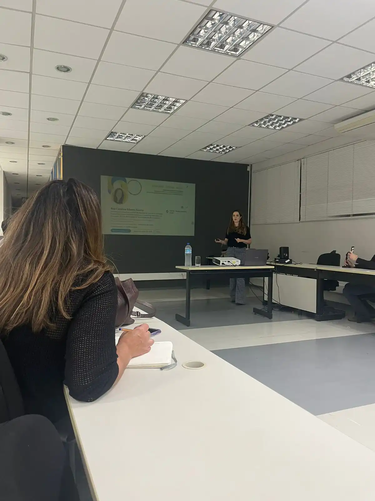Dicas para potencializar o uso do LinkedIn durante aula da Escola de Empreendedores