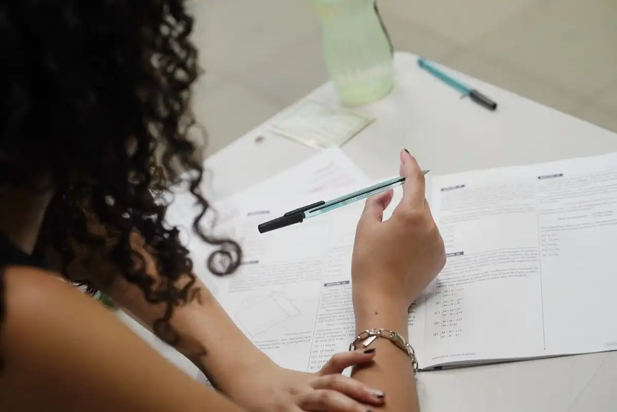 Univesp oferece vagas em curso superior gratuito a distância