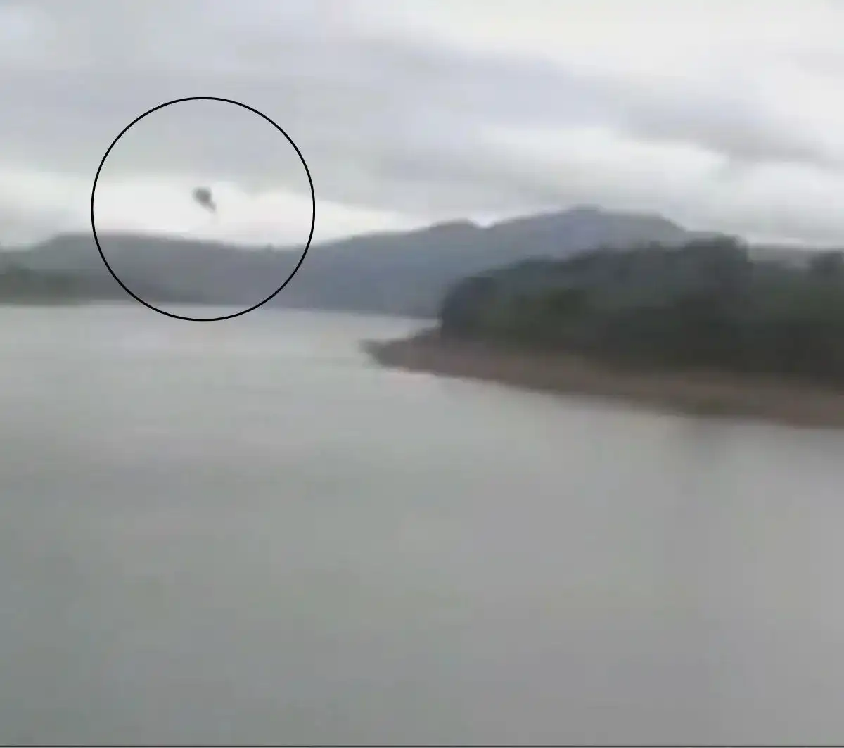 Helicóptero cai em Minas Gerais nesta terça (2)