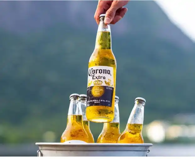 Ambev amplia garrafas retornáveis no Brasil com lançamento de Corona 600 ml