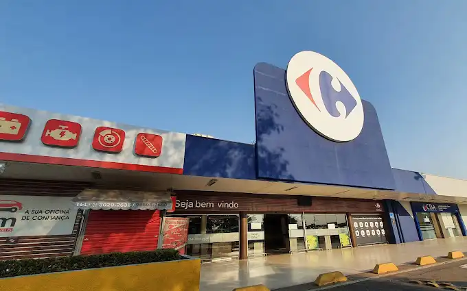 Carrefour passa a funcionar 24 horas todos os dias