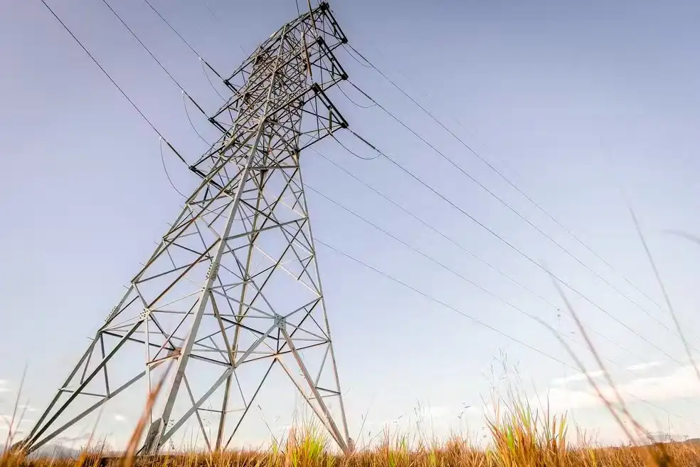 Conta de luz ficará mais barata no Vale. São José fica de fora