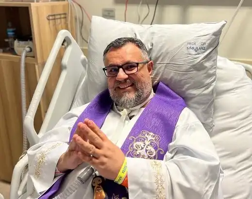 Padre Márlon Múcio volta à UTI após nova piora e pede orações aos fiéis