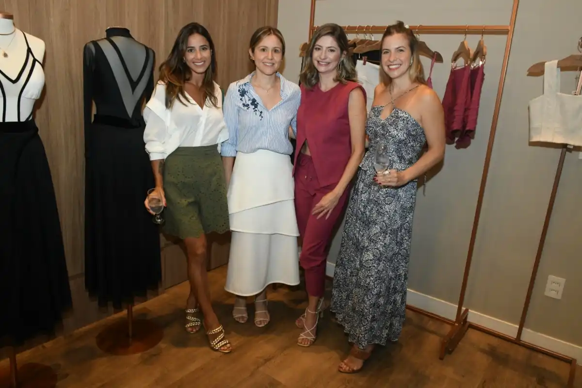 Adelle Brunetto Estilo & La Victore Lingerie coquetel em comemoração do mês das mulheres- 14 março