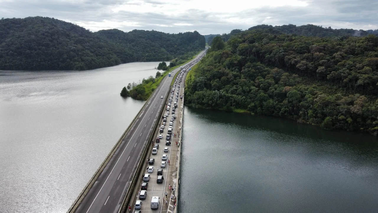 Carnaval deve levar 4 milhões de veículos às rodovias da região, aponta DER-SP