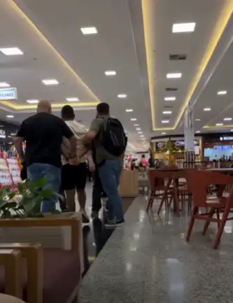 Homem é preso por extorsão no Shopping Jardim Oriente em São José 