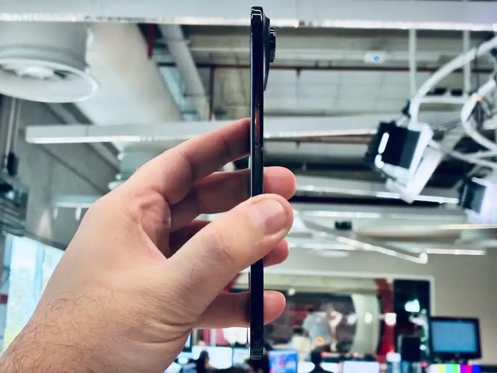 Iphone mais leve e fino do mundo é lançado pela apple