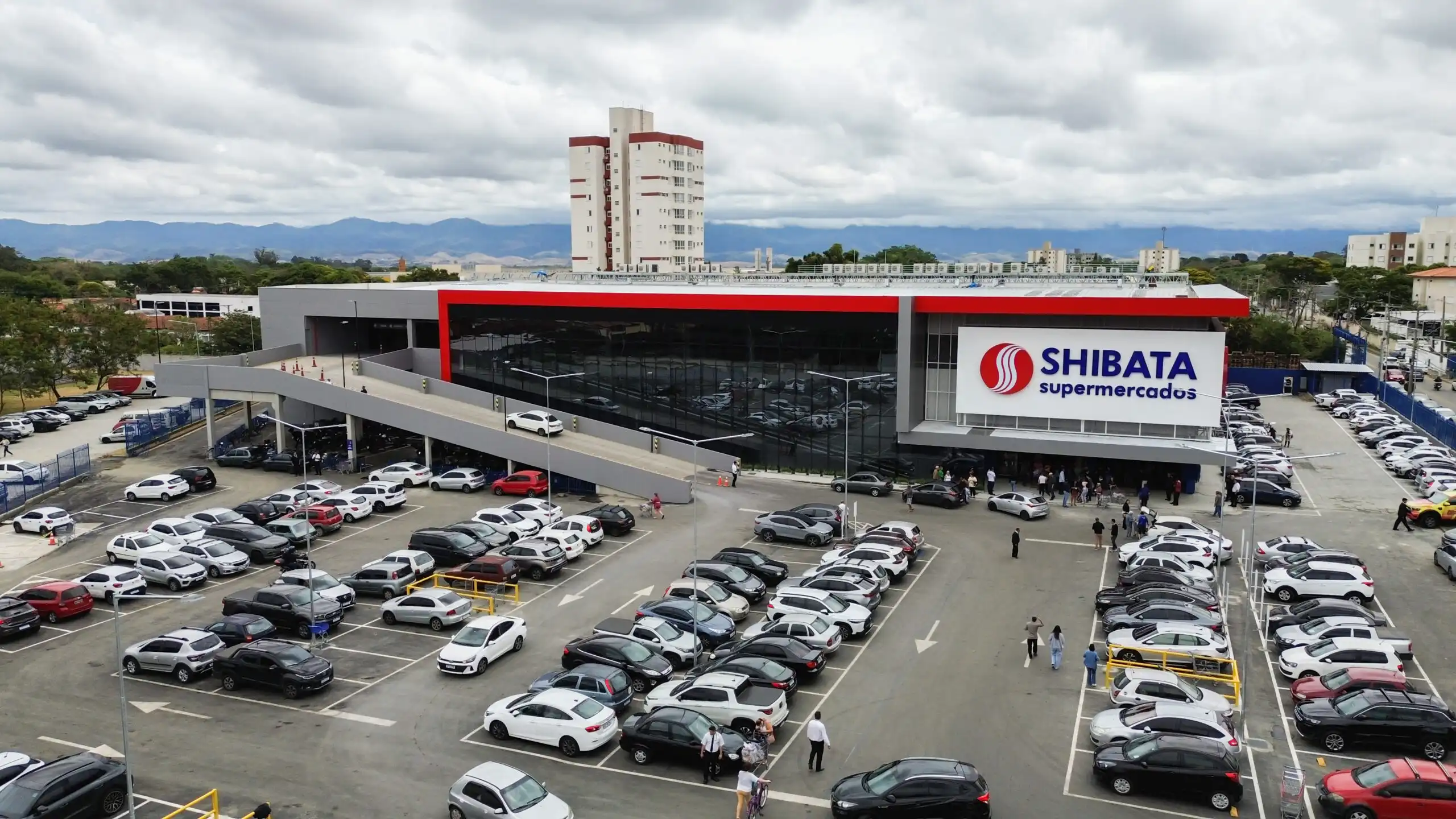 Shibata abre mais de 120 vagas de emprego no Vale e Litoral Norte