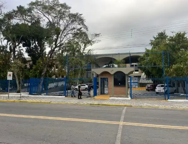 Polícia Federal deflagra operação contra crimes ambientais e fundiários no Litoral Norte
