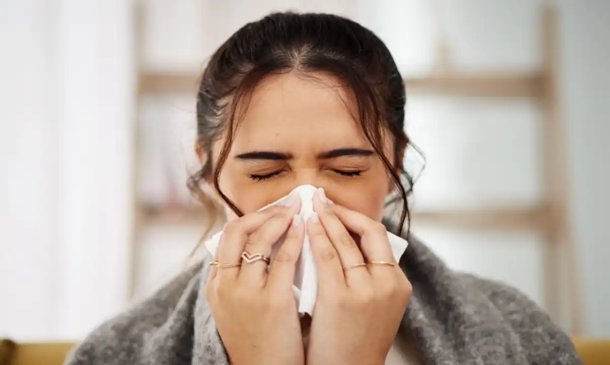 Com a chegada do frio, cresce número de casos de resfriado: veja como se cuidar e buscar ajuda médica