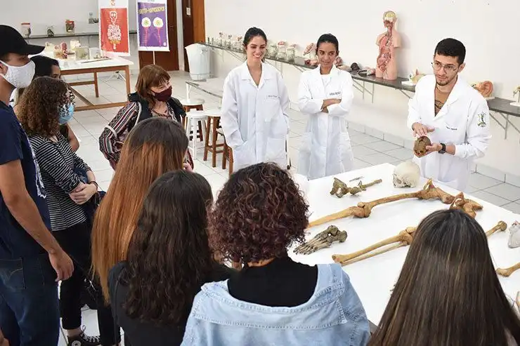 <strong>Portas Abertas UNITAU apresenta oportunidade para população conhecer curso de Medicina</strong>