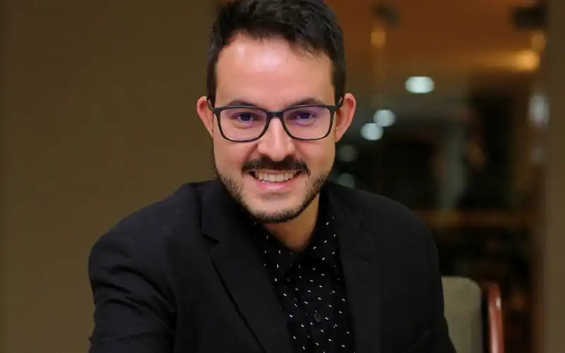 Dimas Vilas Boas lança e-book para ajudar mães a organizar aniversários