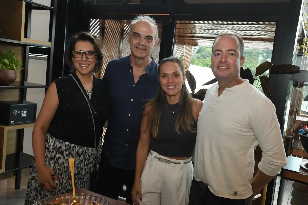Visita a “ShowHouse Jader Almeida” - 1 abril
