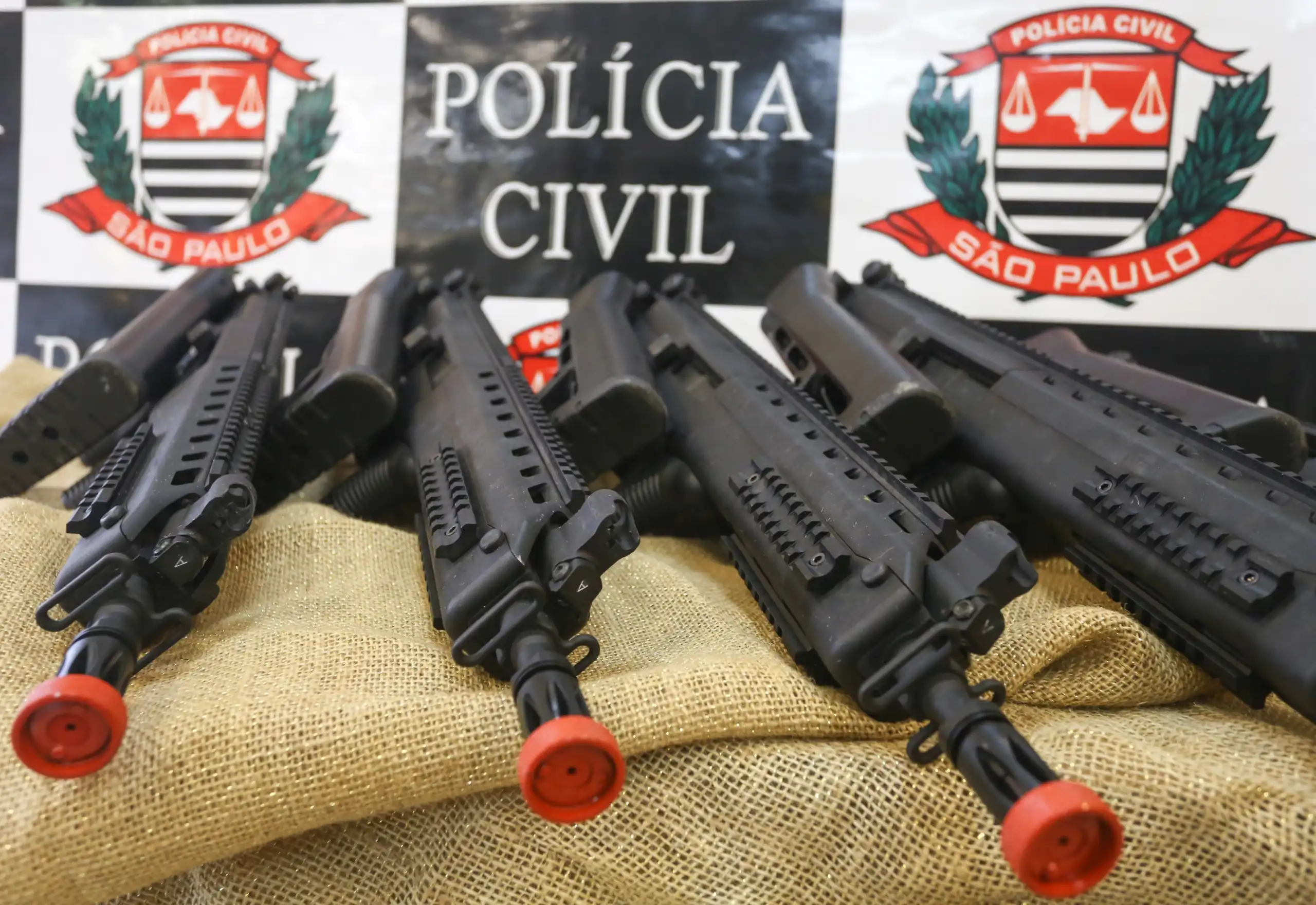 Governo de SP investe em segurança e adquire 700 submetralhadoras