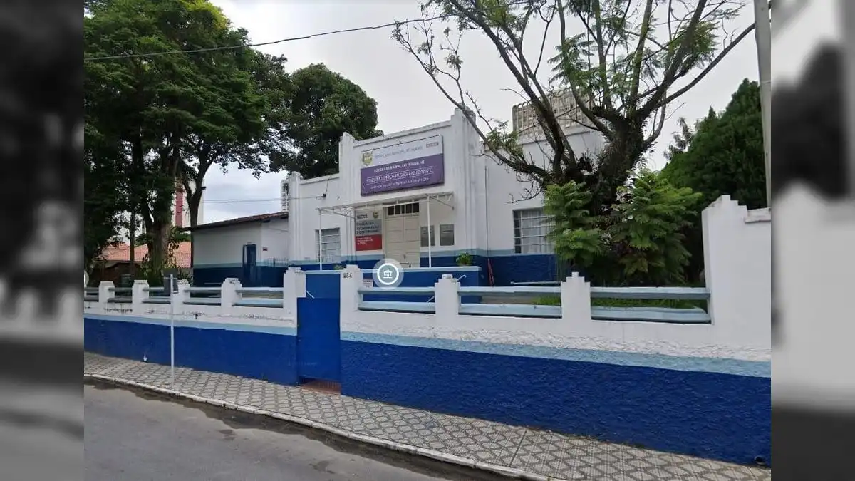 Escola do Trabalho anuncia 890 vagas para mais de 15 cursos gratuitos