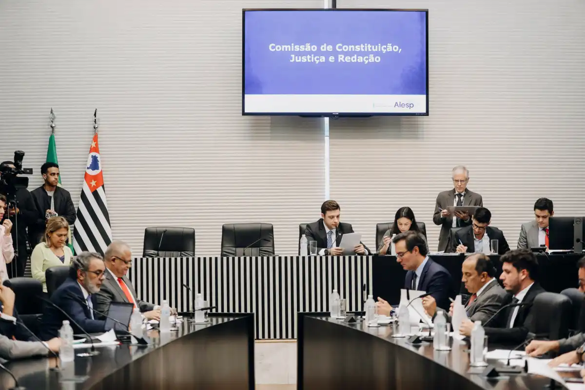 Comissão da Alesp dá aval a projeto que simplifica concursos para a Polícia Civil de São Paulo