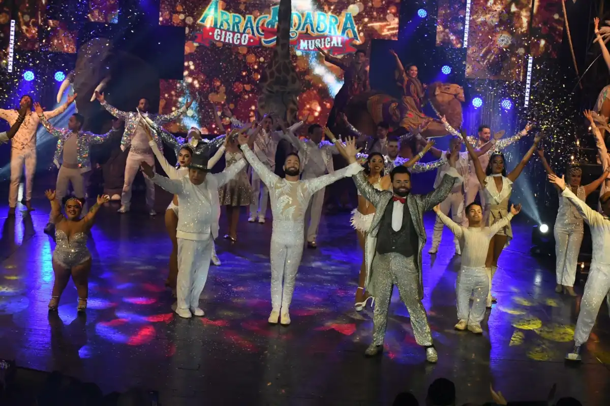 Reder Circus em ‘Abracadabra’ é sucesso absoluto em São José