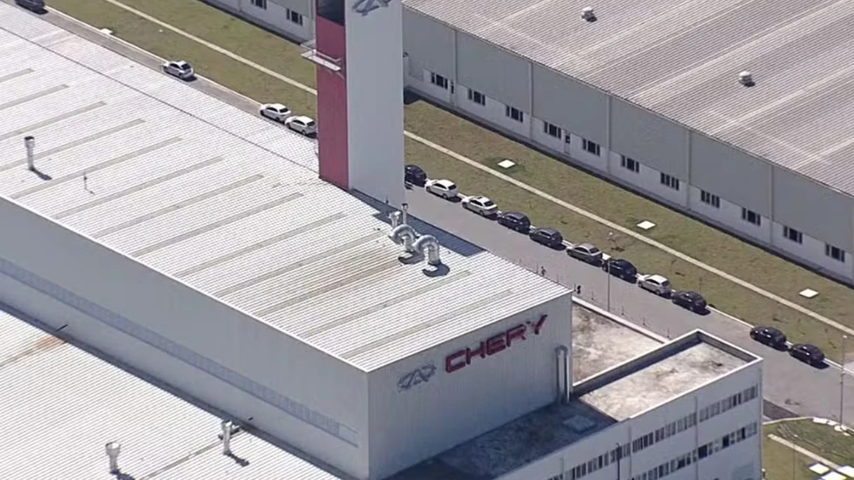 Prefeitura dá 30 dias para Caoa Chery apresentar plano para fábrica parada desde 2022