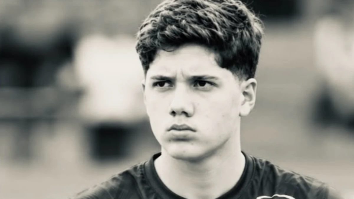 Goleiro de 14 anos do São José morre após dias de luta pela vida