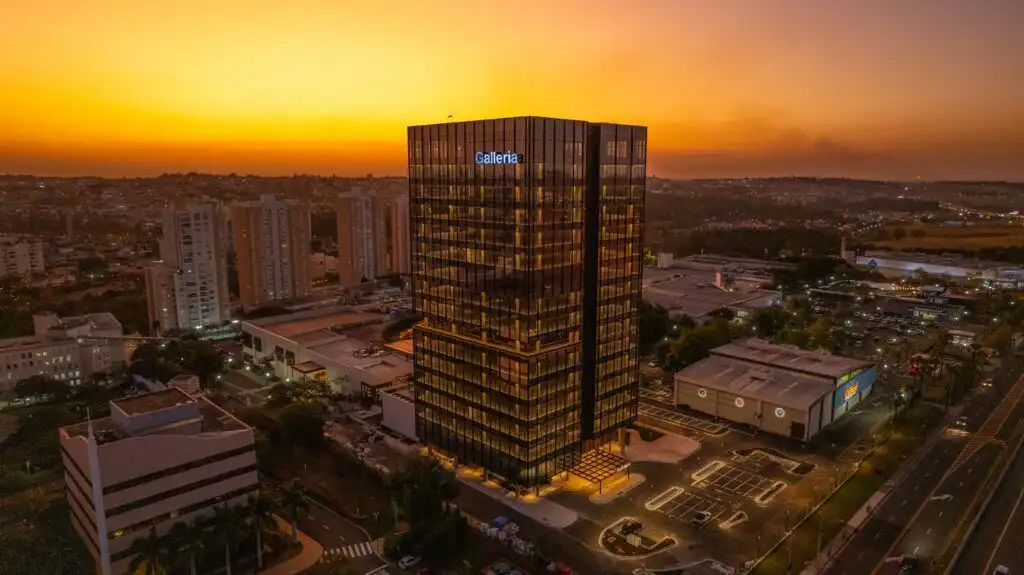 Inauguração marca a chegada do escritório de advocacia Finocchio e Ustra à região