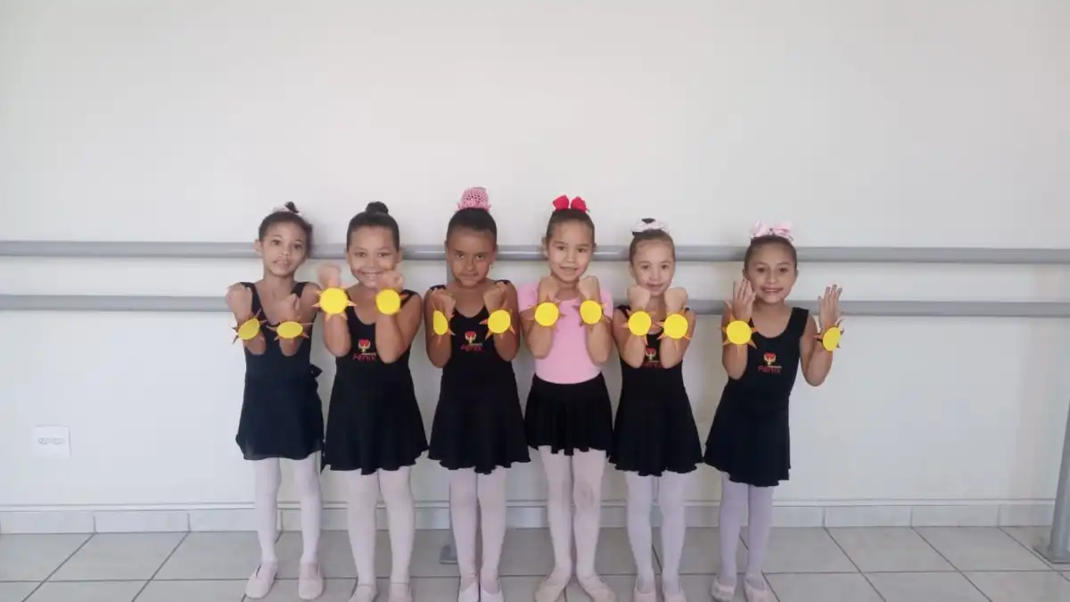 ASSECRE abre inscrições gratuitas para escola esportiva de wrestling e oficinas de balé 