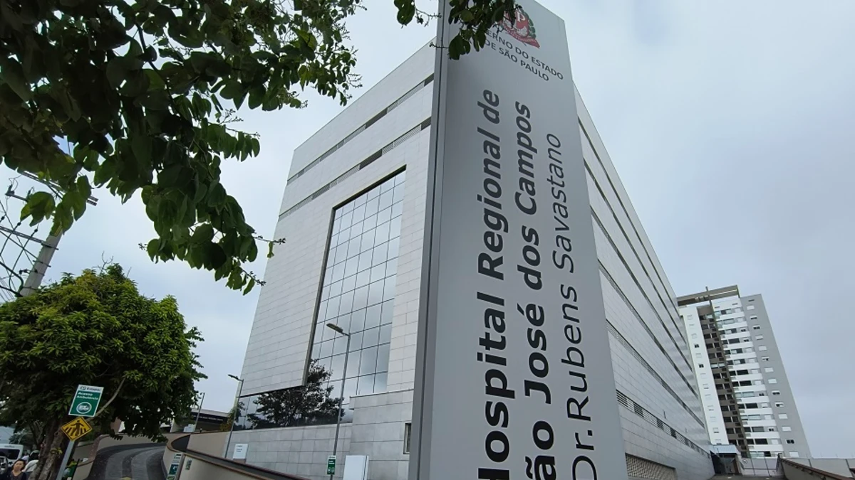 Hospital Regional de SJC abre processo seletivo com salários até R$ 7,7 mil