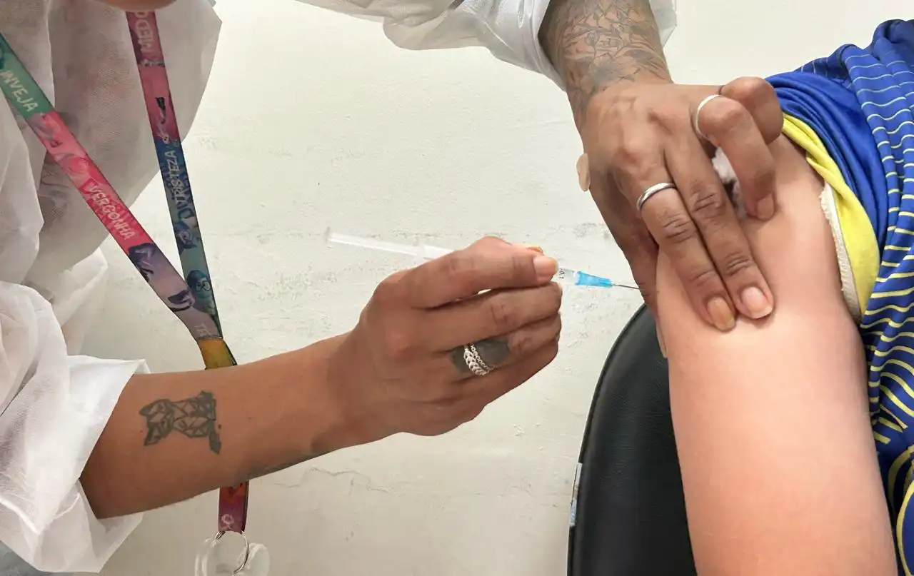 Caraguatatuba reforça vacinação contra HPV e atualização de cadernetas até o fim de outubro