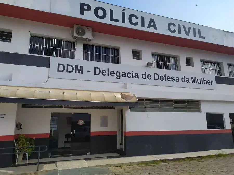 Adolescente de 18 anos é morta a facadas em Caraguá