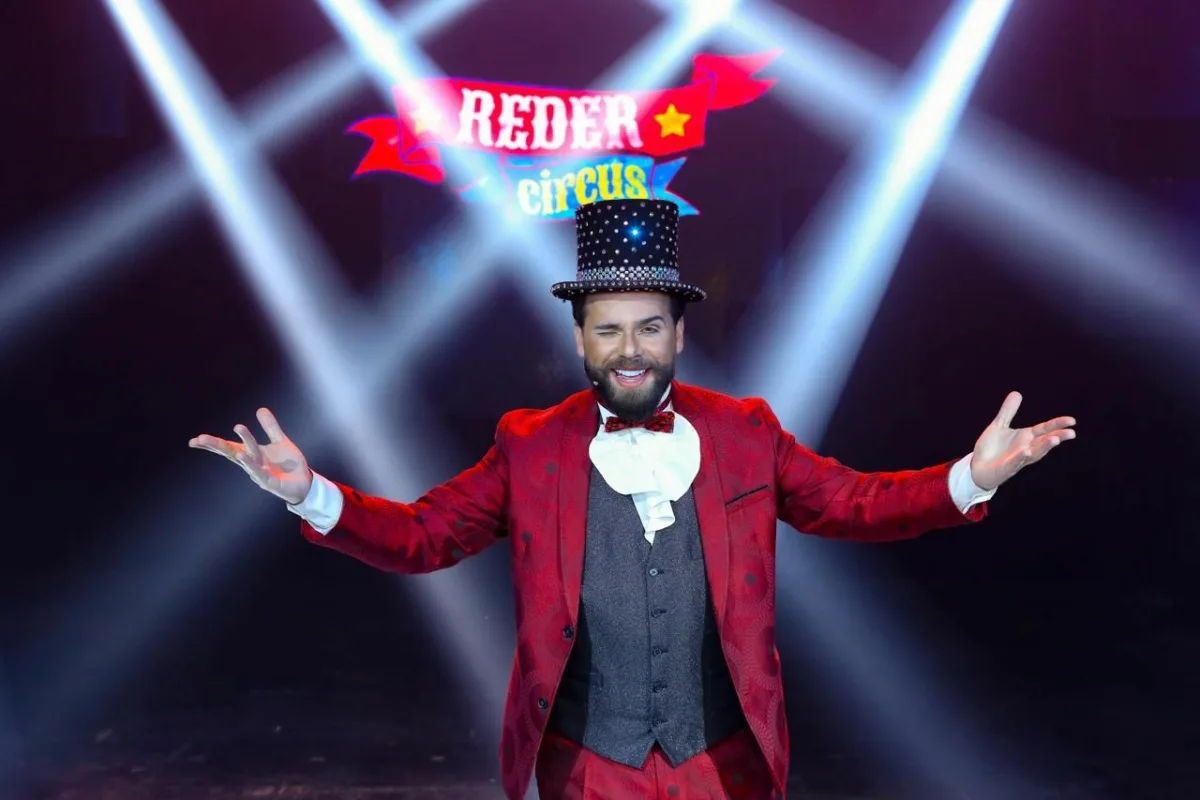 Reder Circus em Abracadabra realiza visita exclusiva com seus artistas para pacientes do Hospital do GACC, em São José